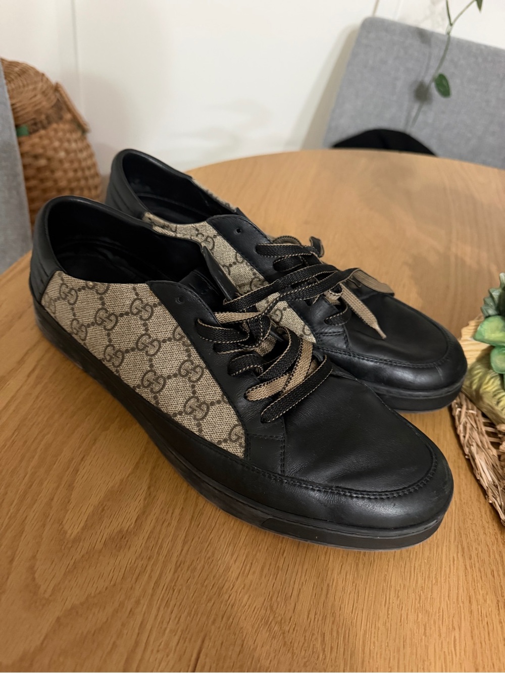 Gucci GG Supreme Leather Low Top Sneakers Monogram Men Size 12 Black,brown